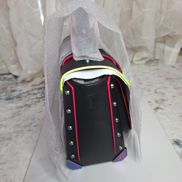 Michael Kors Manhattan Medium Contrast-Trim Leather Colorful School Satchel - Picture 5 of 14